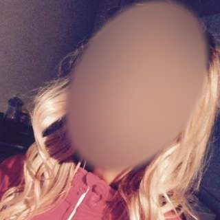 Ein Sex-Treffen mit einer Cougar, die das Verbotene berühren möchte, Eschershausen